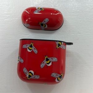 AirPod 1 case 2 peices bumble bee with red